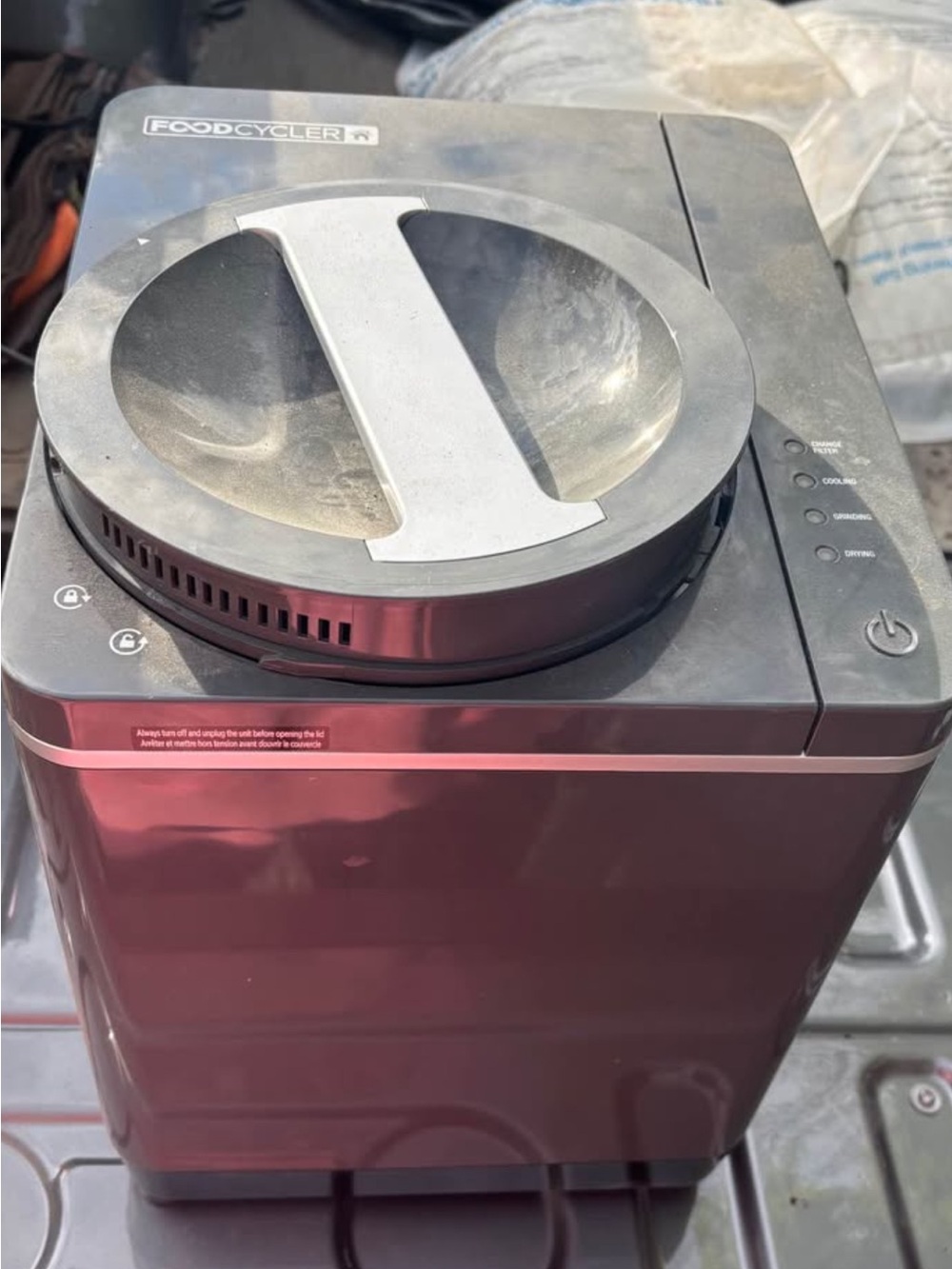 FoodCycler Home Composter in Metallic